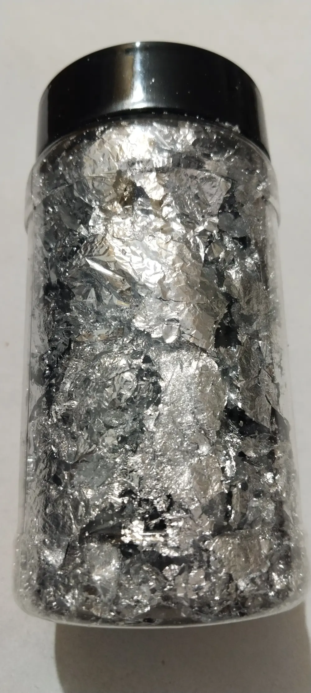 SILVER  FOIL  FLAKES